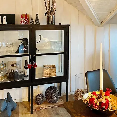 Four-bedroom Holiday In 42 Holiday home *